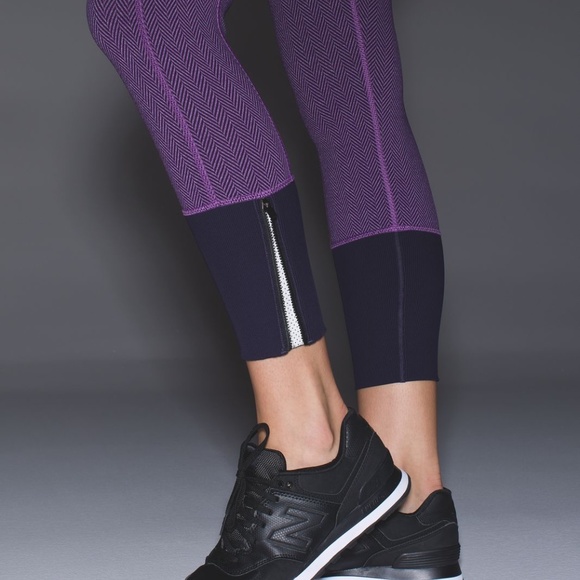 lululemon athletica Purple and Black Leggings - Picture 5 of 11
